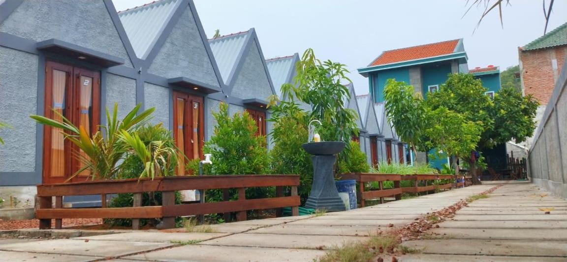 E2 Guest House Каримунджава Экстерьер фото
